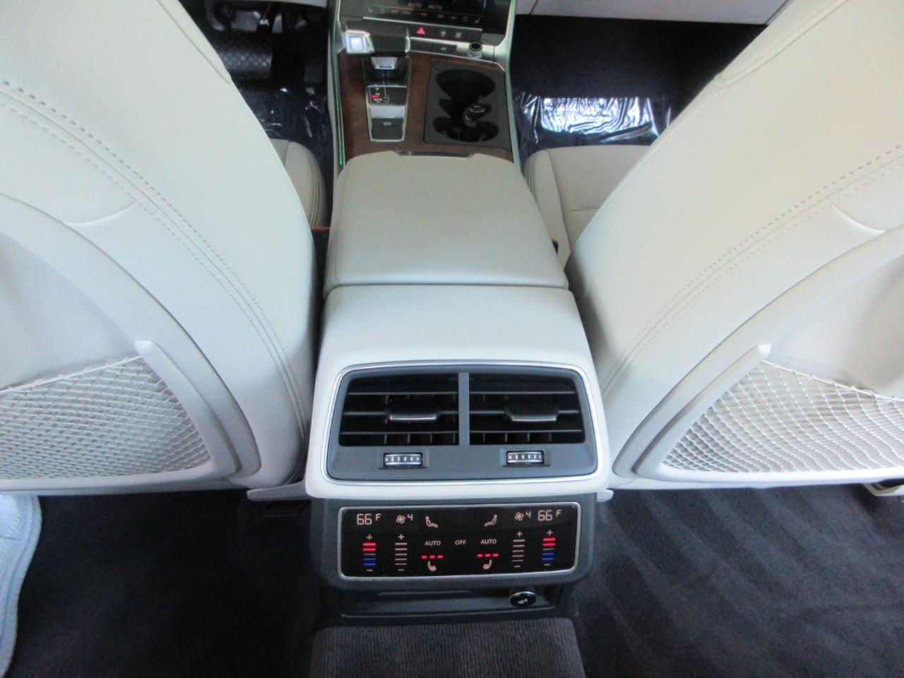 Audi A6 Sedan  2023