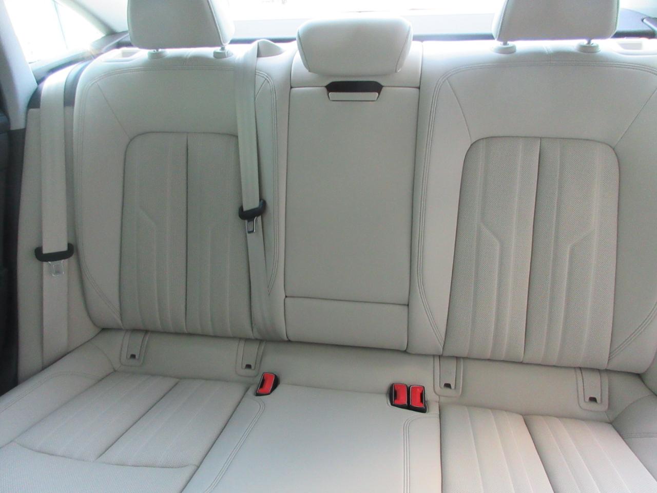 Audi A6 Sedan  2023