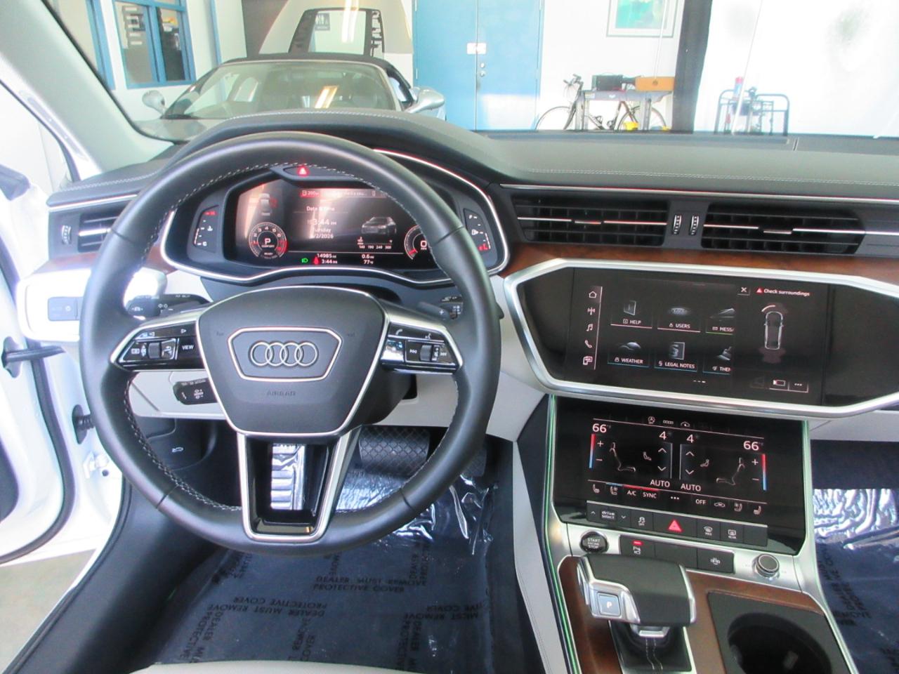 Audi A6 Sedan  2023