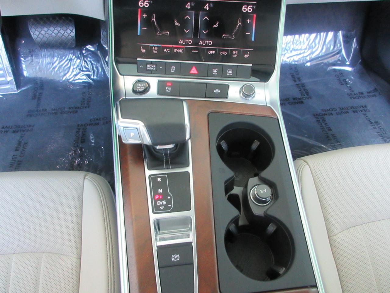 Audi A6 Sedan  2023