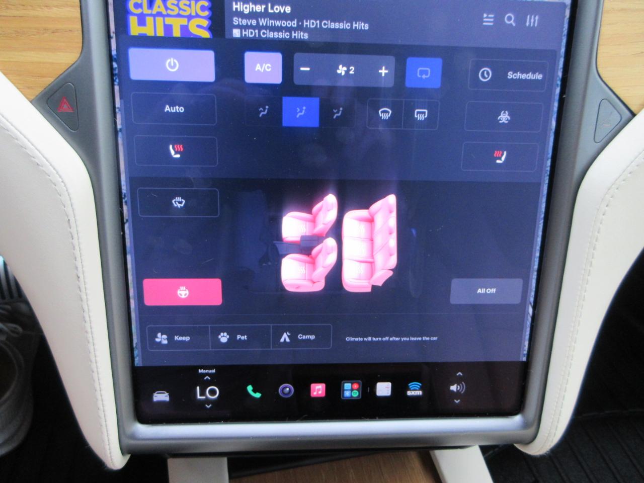 Tesla Model S  2021