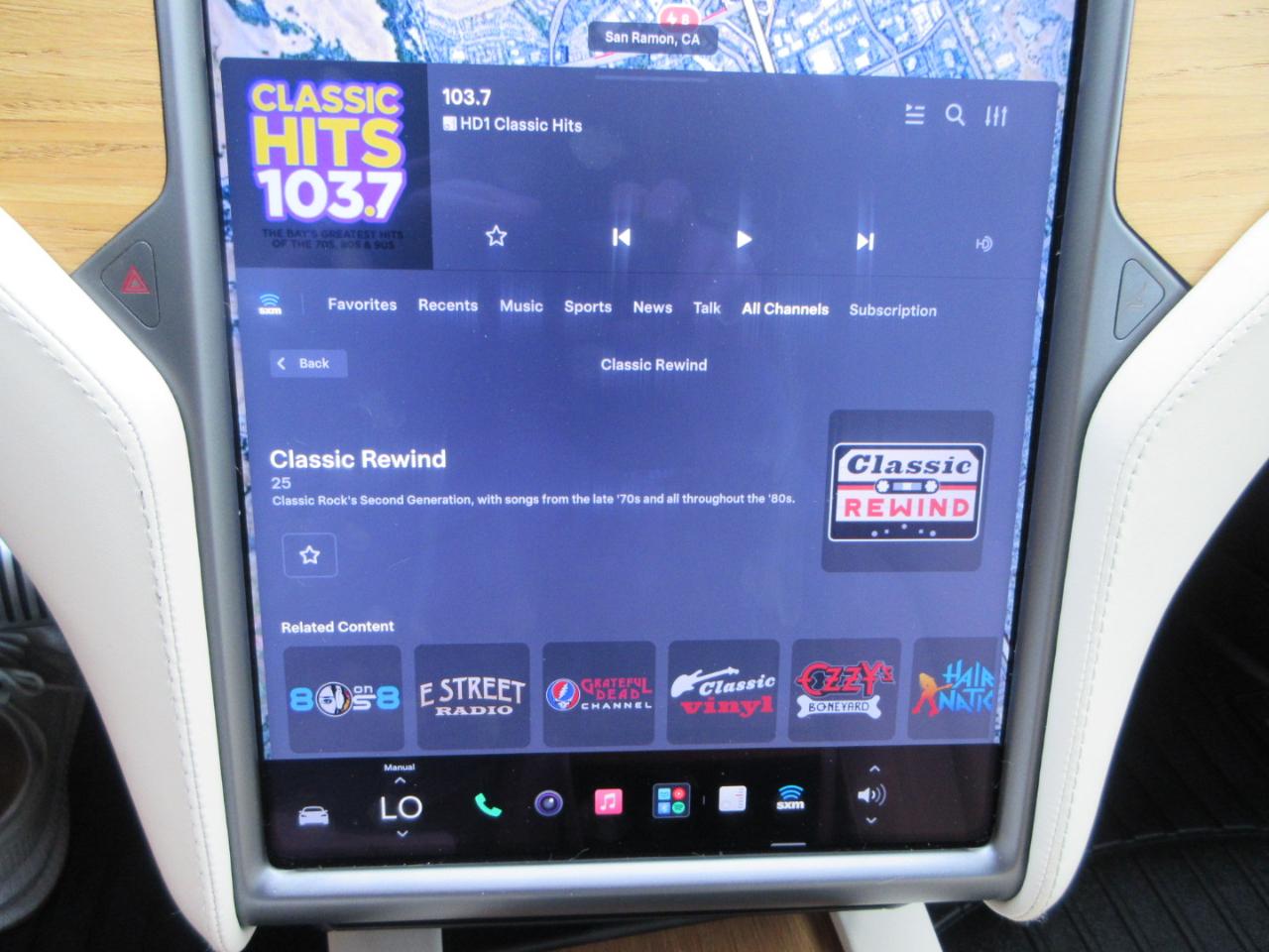 Tesla Model S  2021
