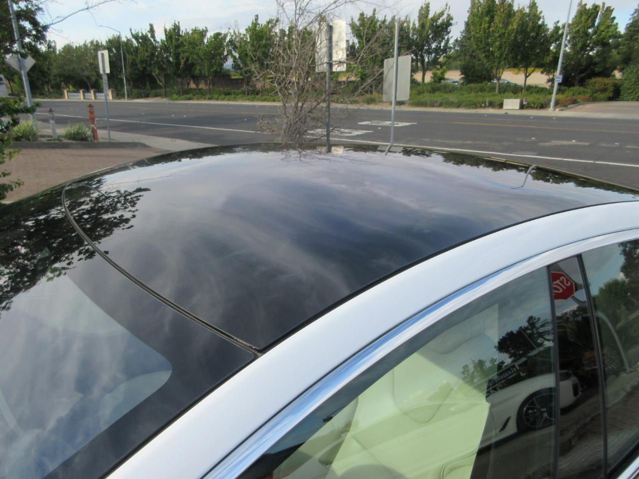 Tesla Model S  2021