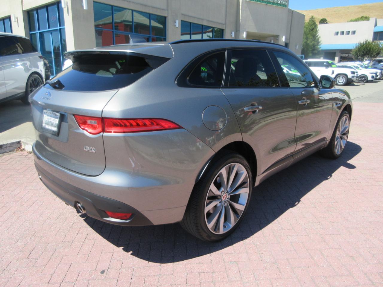 Jaguar F-Pace  2019