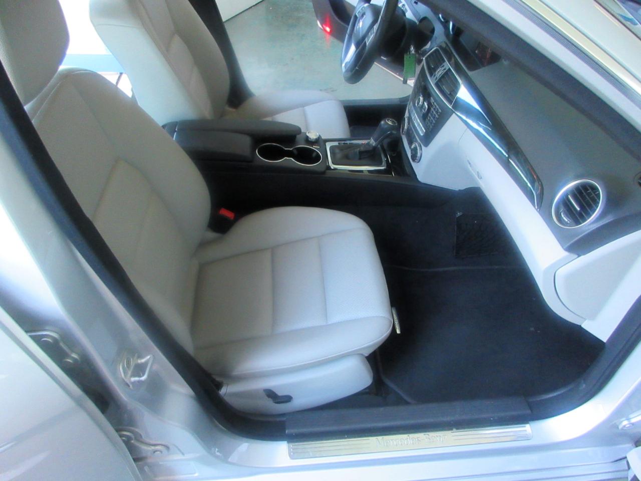 Mercedes-Benz C-Class  2013