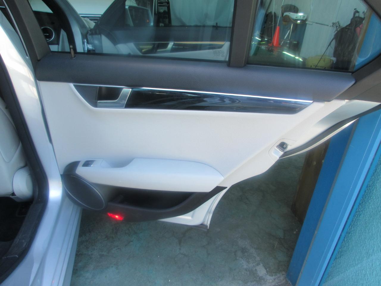 Mercedes-Benz C-Class  2013