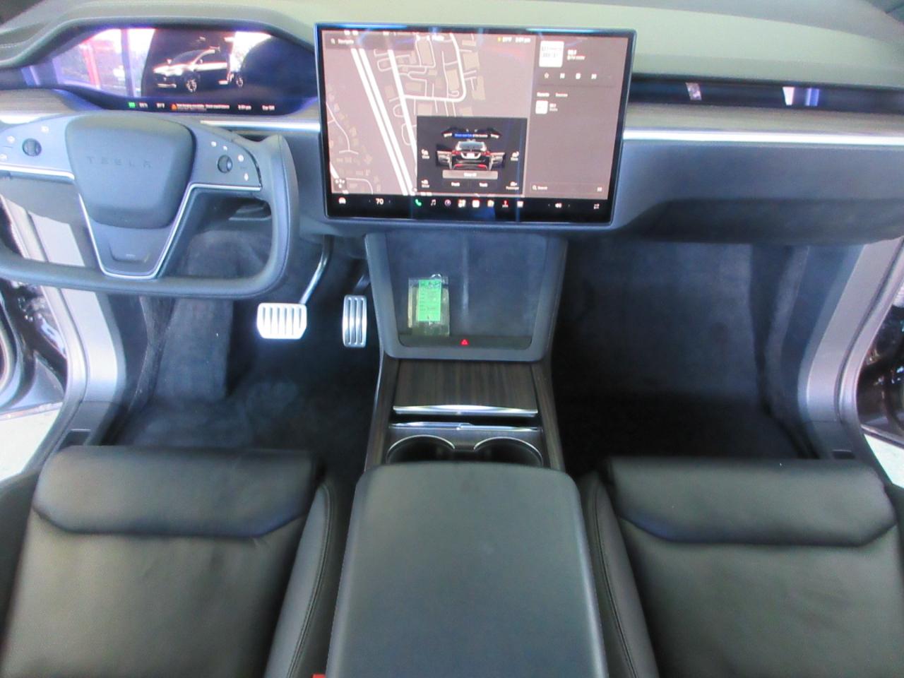 Tesla Model X  2022