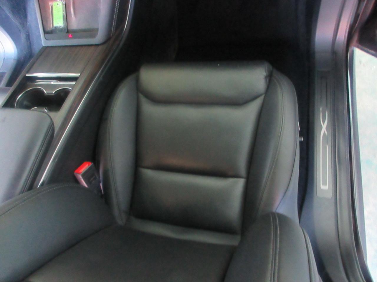 Tesla Model X  2022