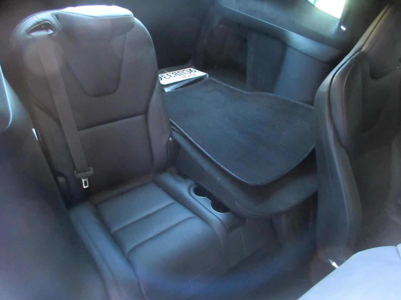 Tesla Model X  2022