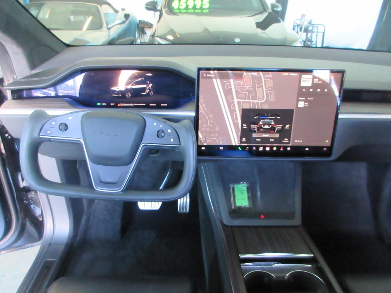 Tesla Model X  2022