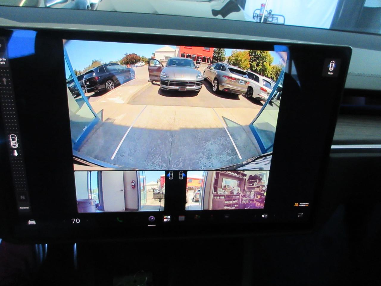 Tesla Model X  2022