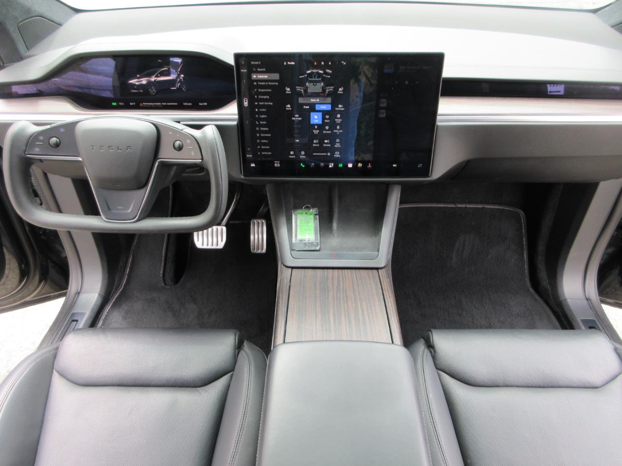 Tesla Model X  2022