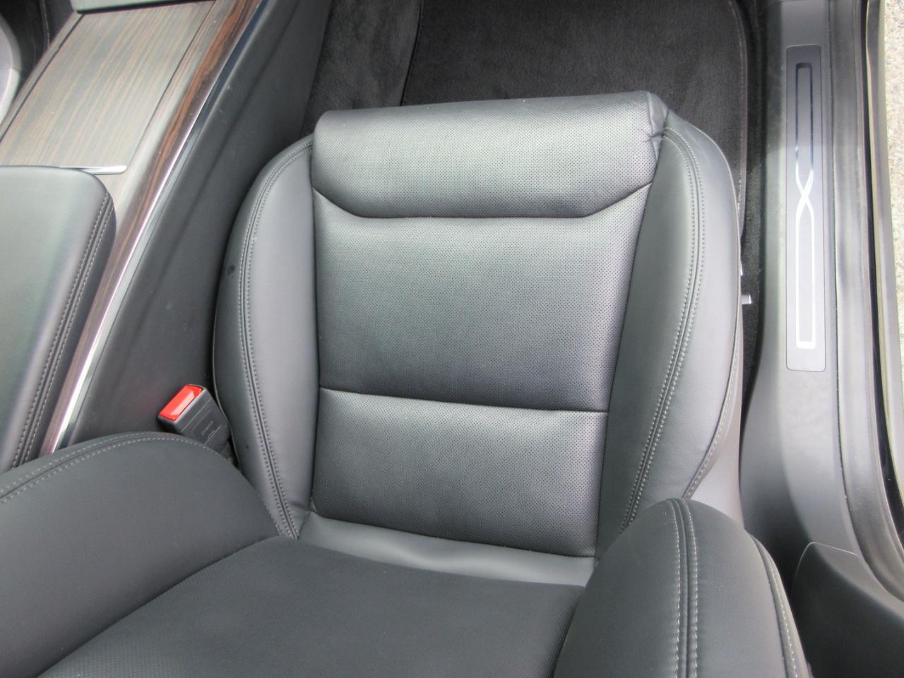 Tesla Model X  2022