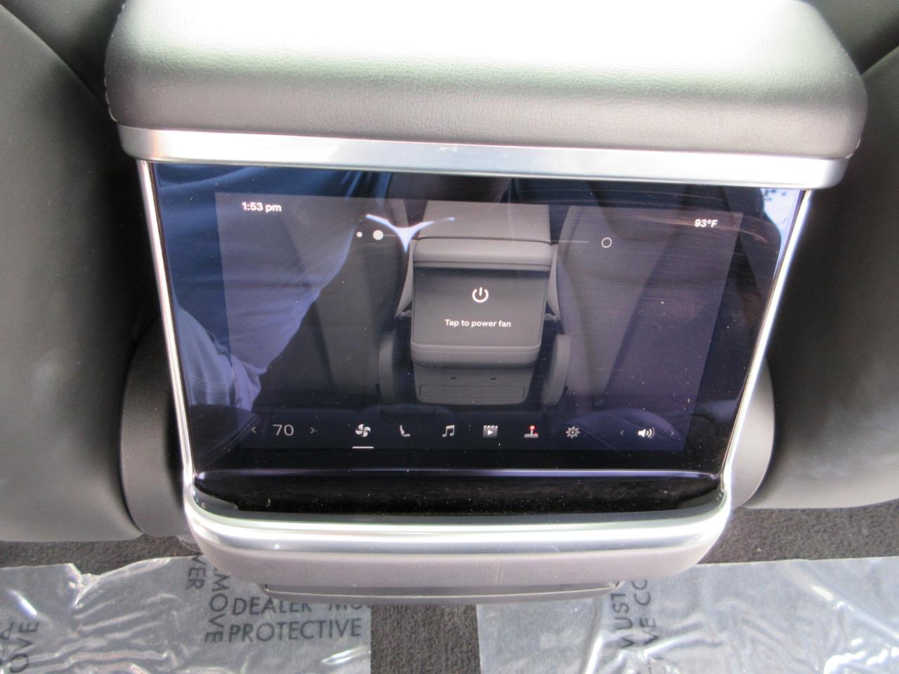 Tesla Model X  2022