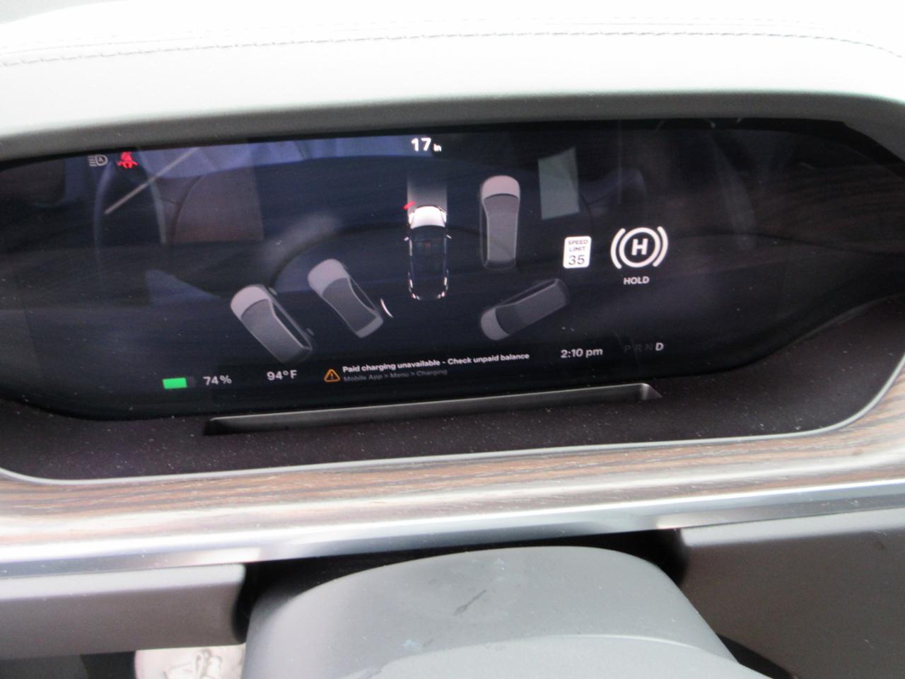Tesla Model X  2022