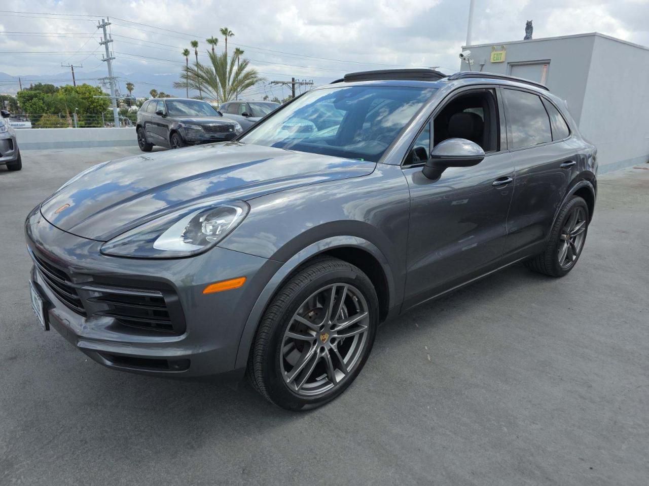 2023 Porsche Cayenne AWD**PREMIUM PKG**HEAT-VENT SEATS**PANO*