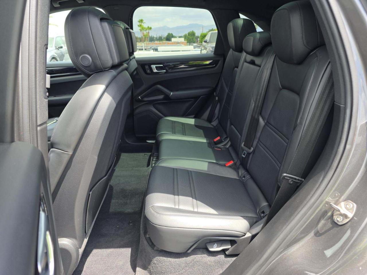 Porsche Cayenne  2023