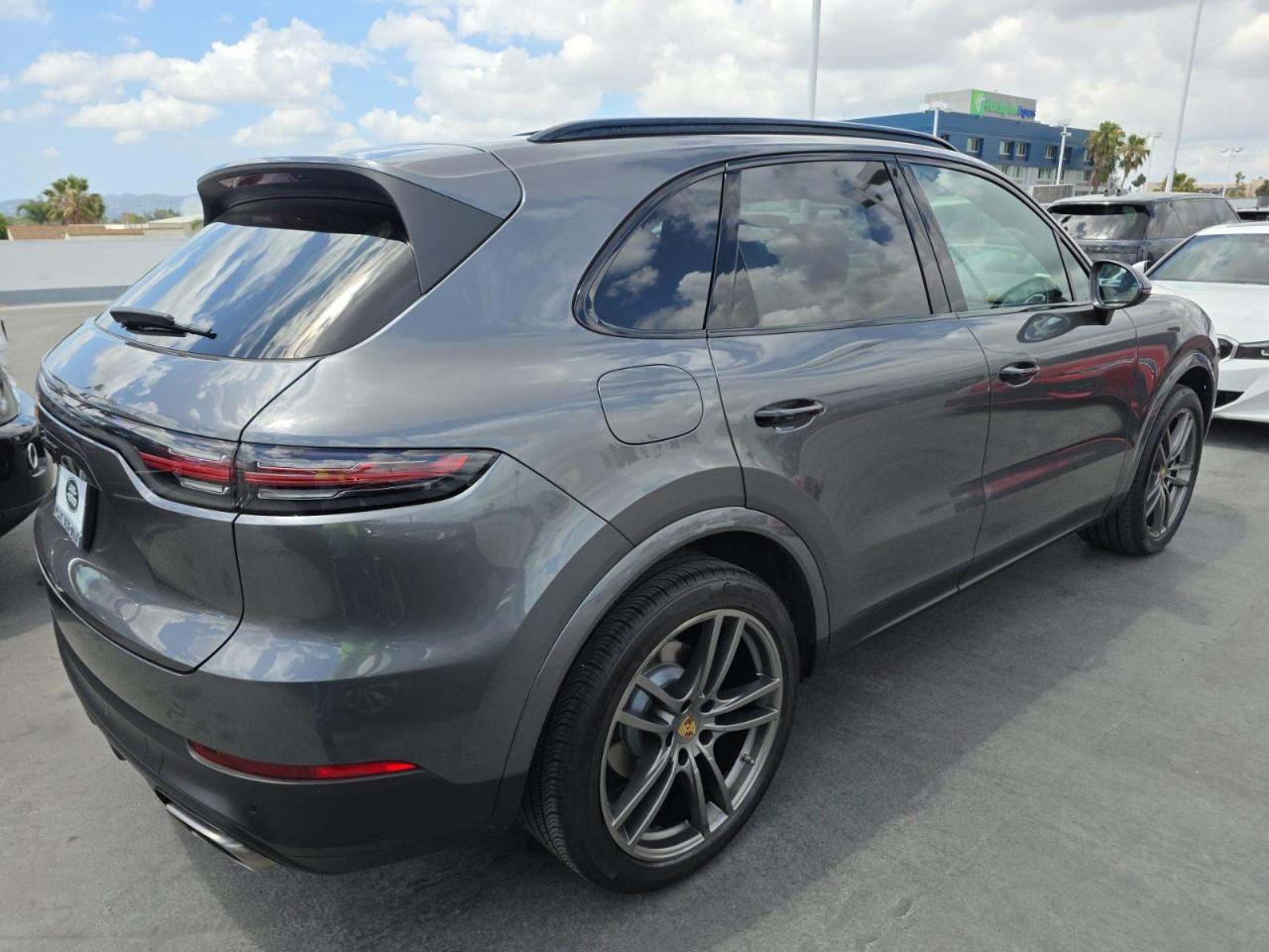 Porsche Cayenne  2023