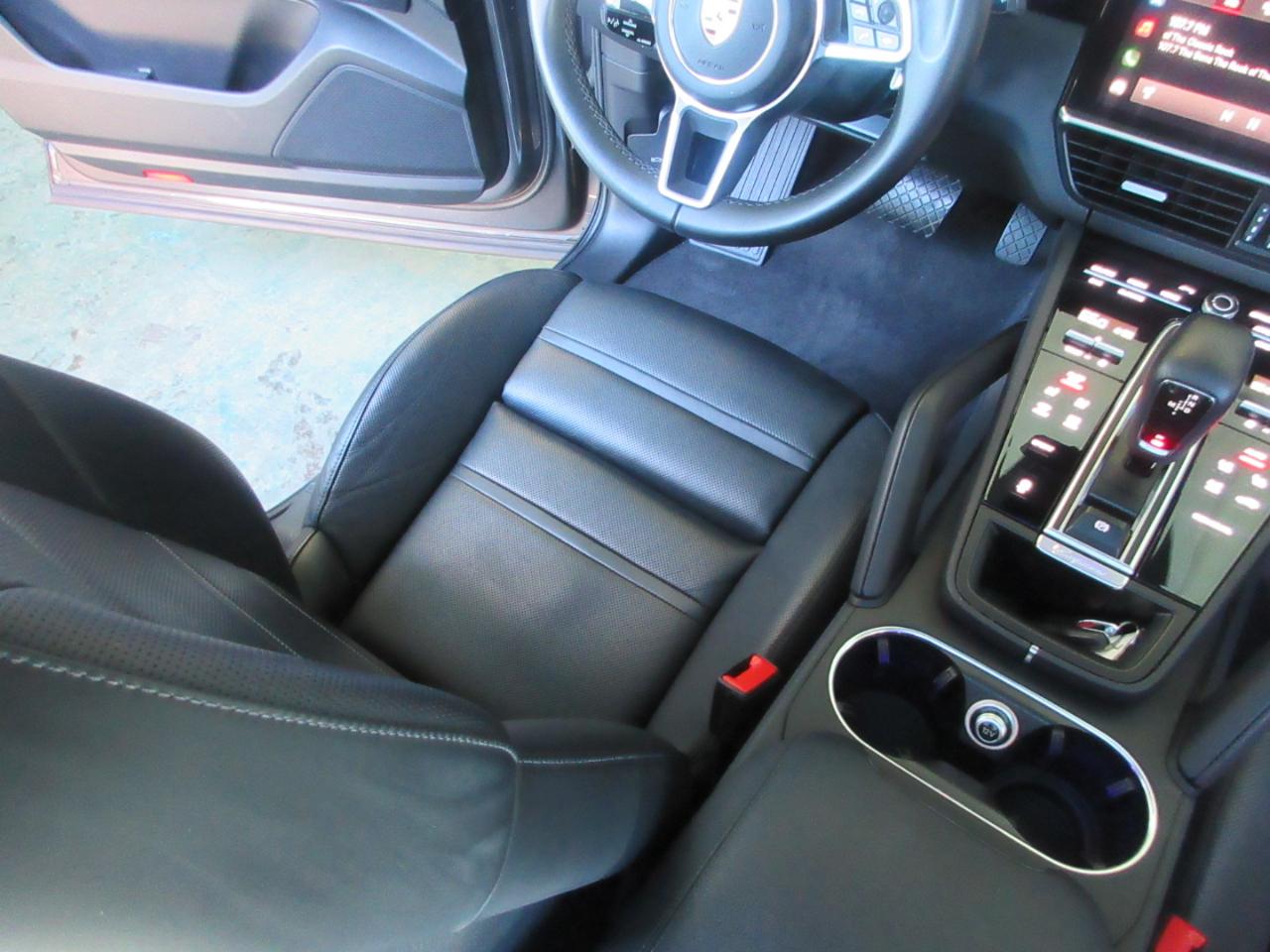Porsche Cayenne  2023