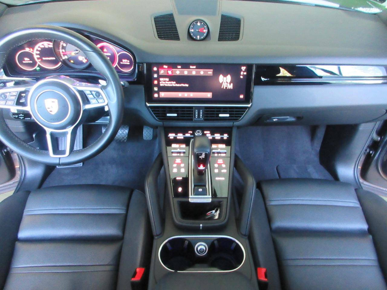 Porsche Cayenne  2023