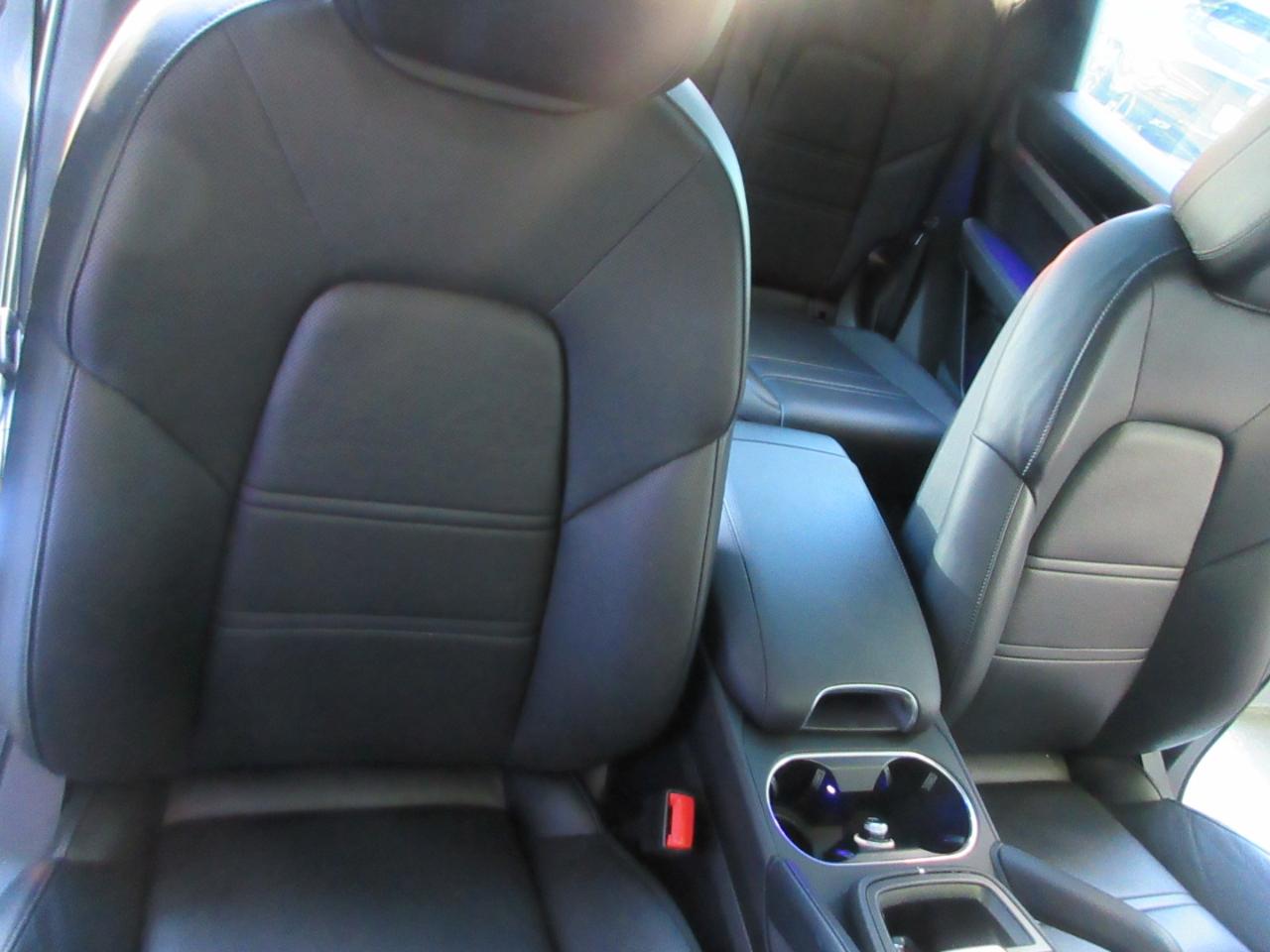 Porsche Cayenne  2023