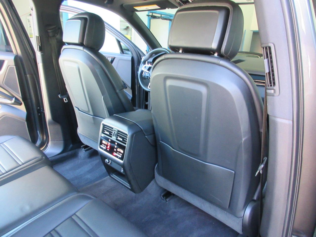 Porsche Cayenne  2023