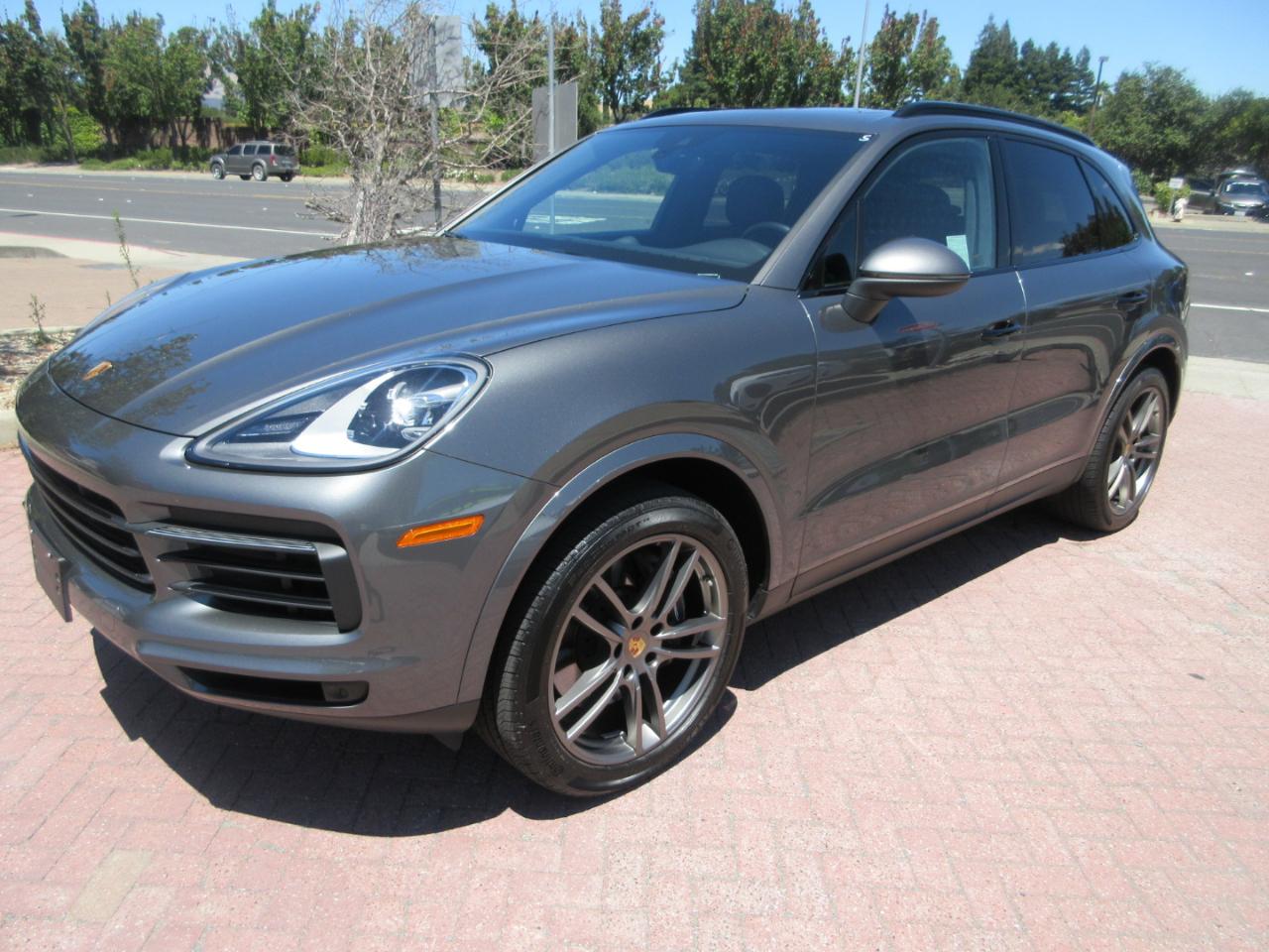 Porsche Cayenne  2023