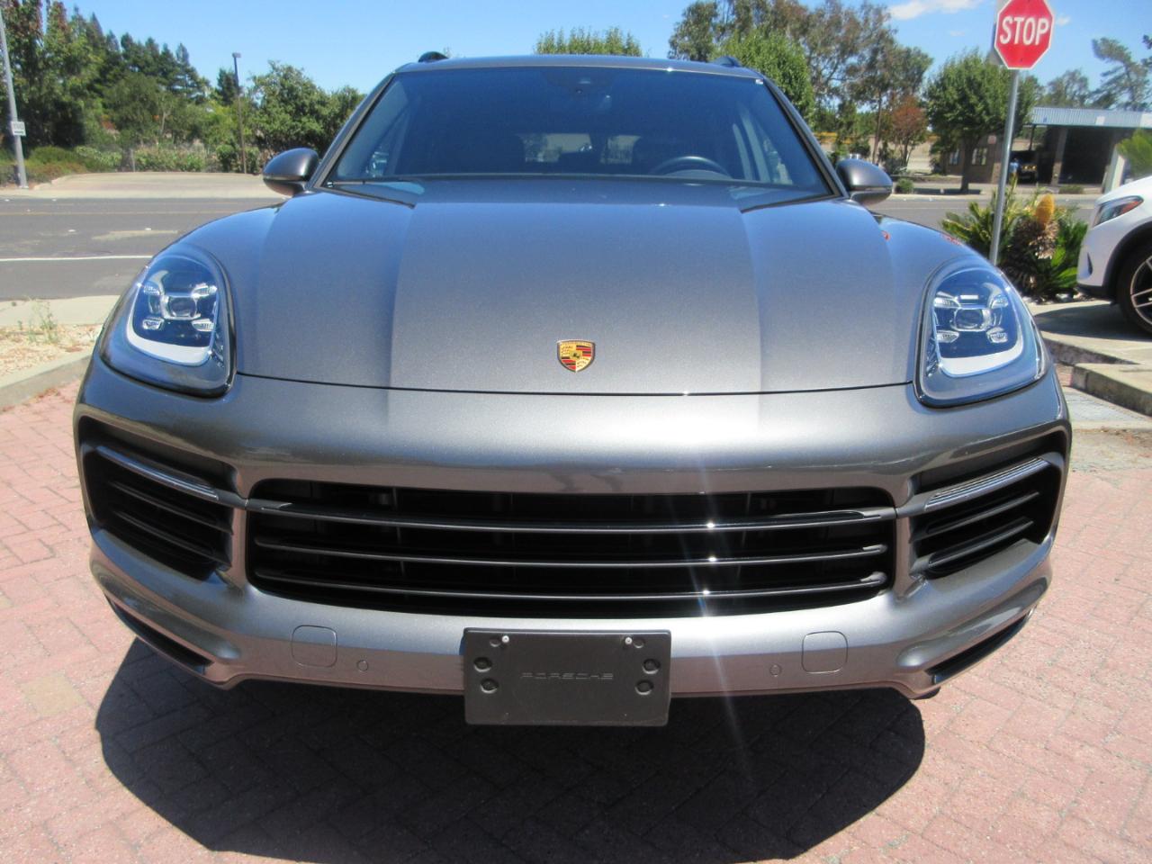 Porsche Cayenne  2023
