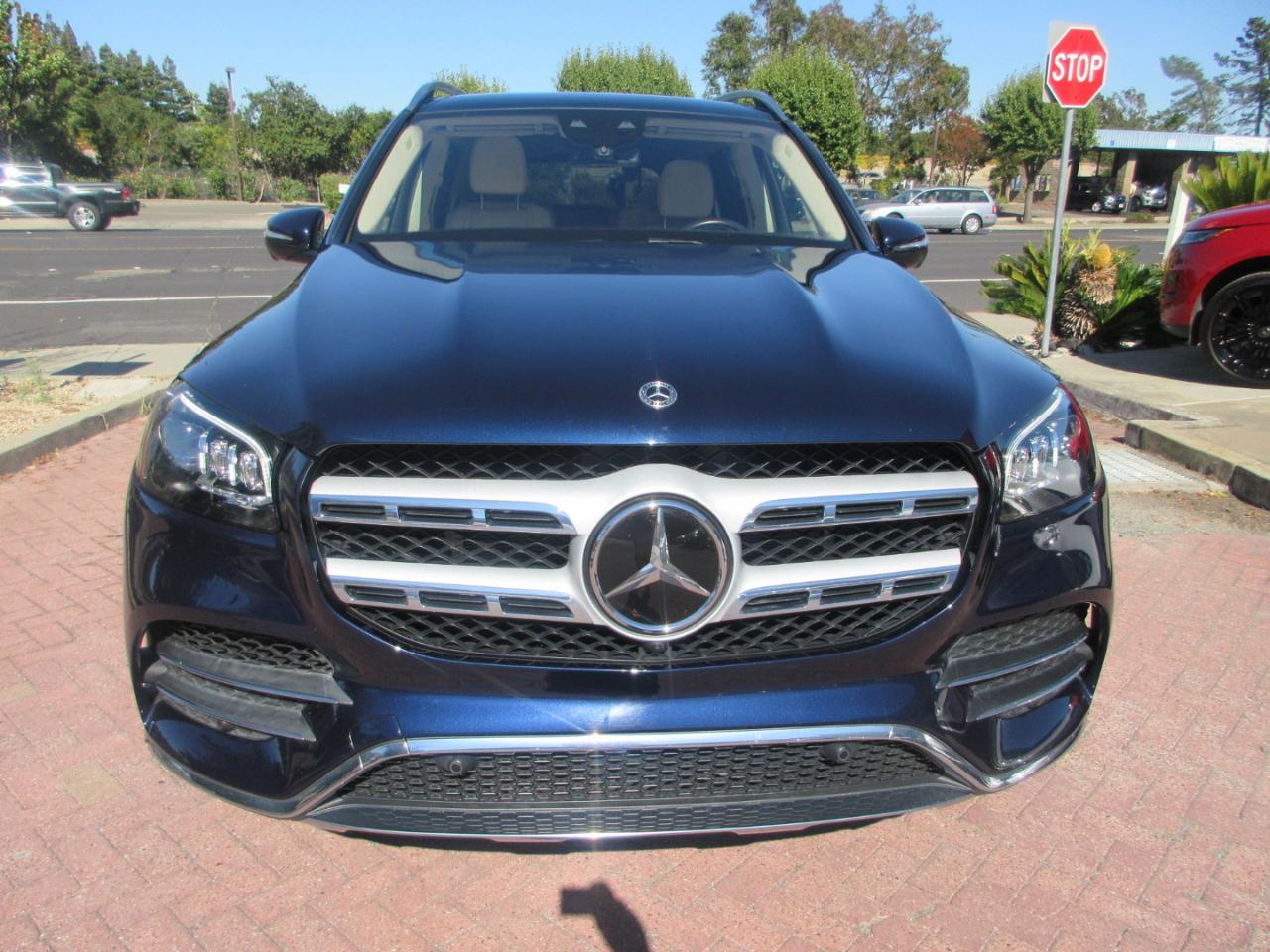 Mercedes-Benz GLS 450  2022