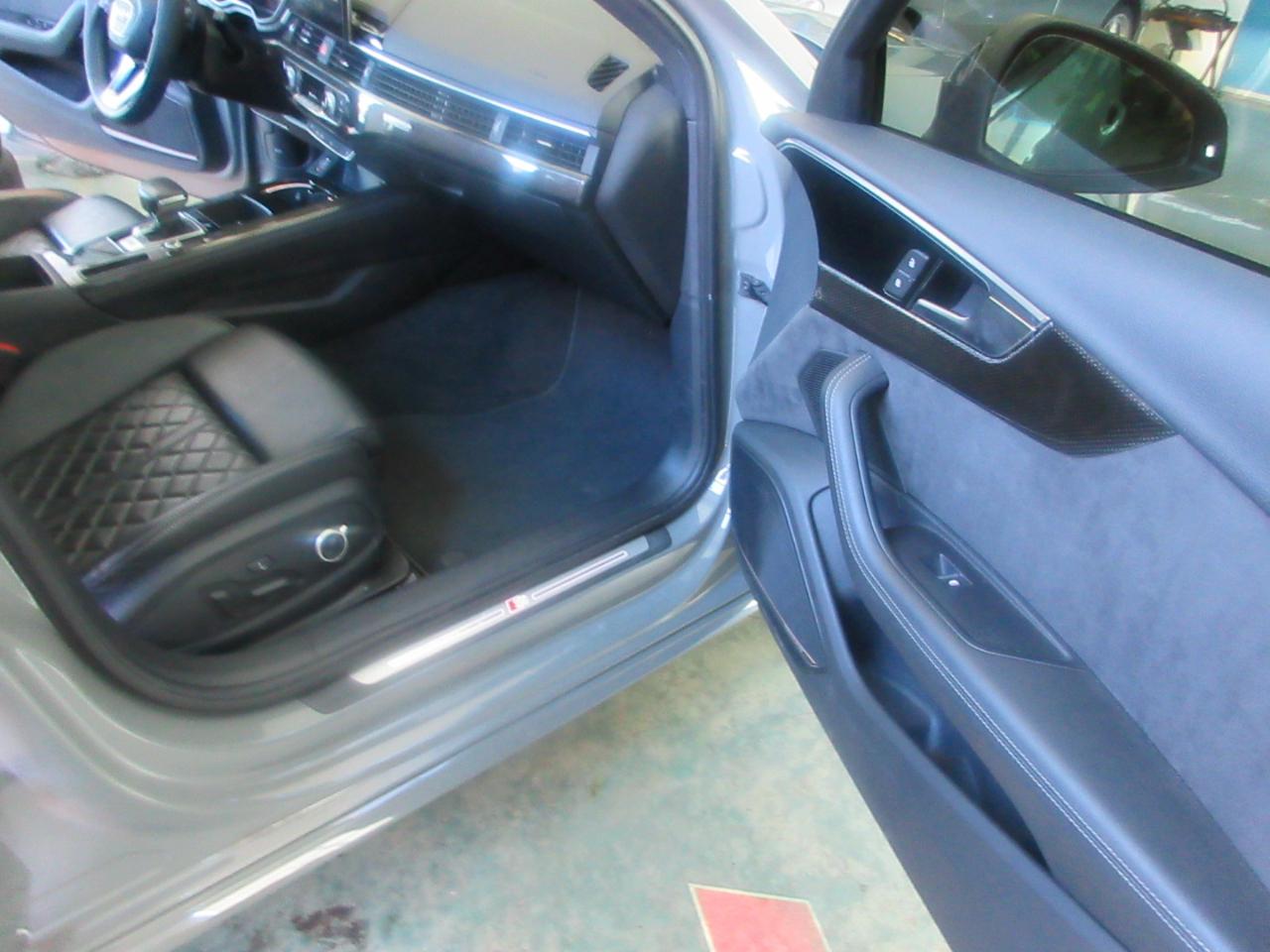 Audi S4  2021