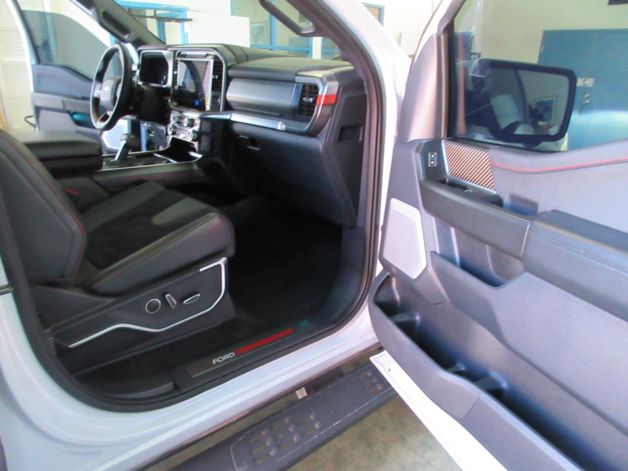 Ford F-150  2025