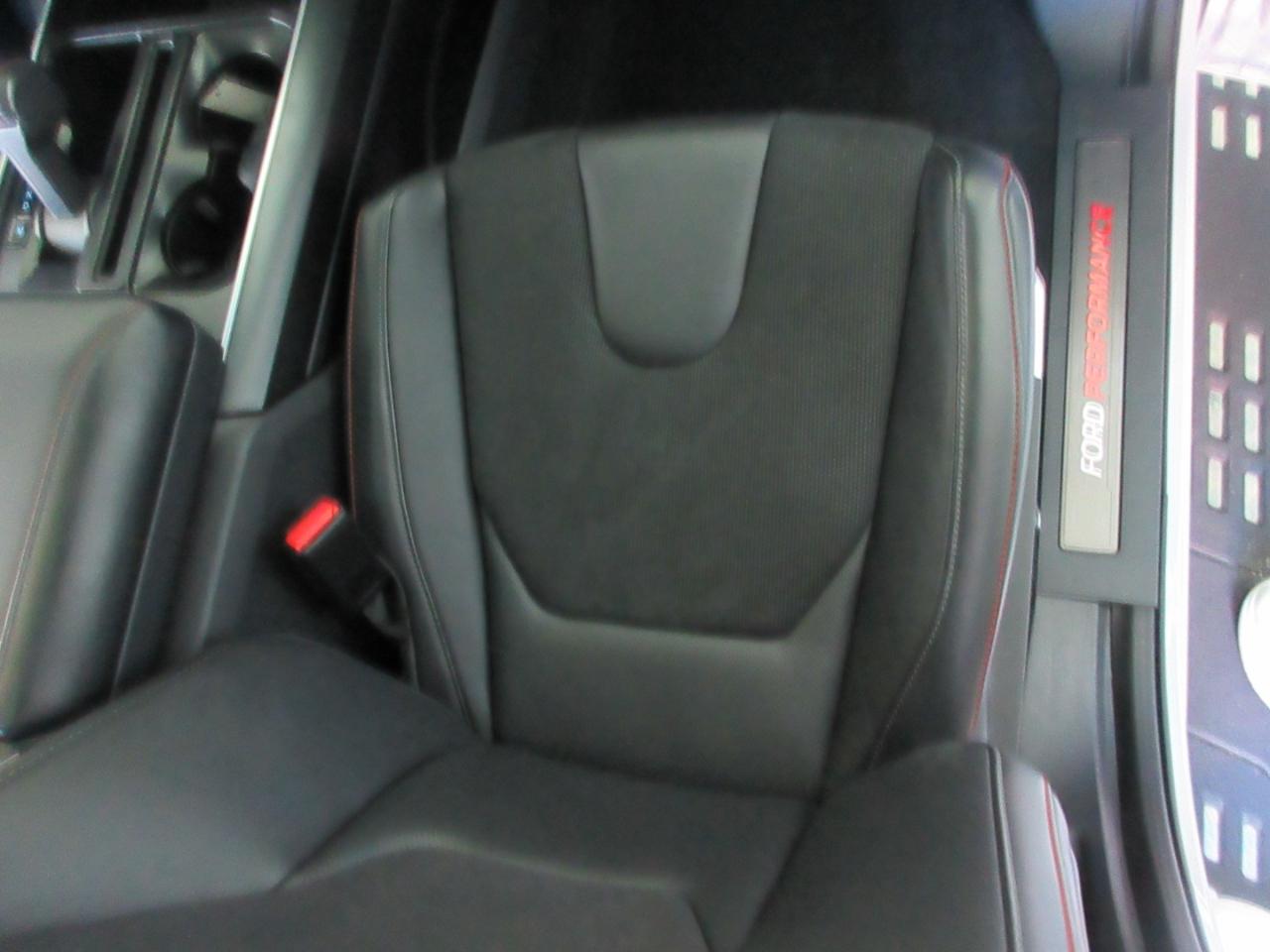 Ford F-150  2025