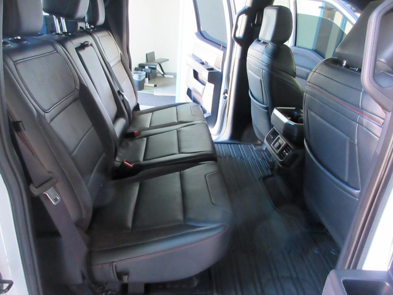 Ford F-150  2025