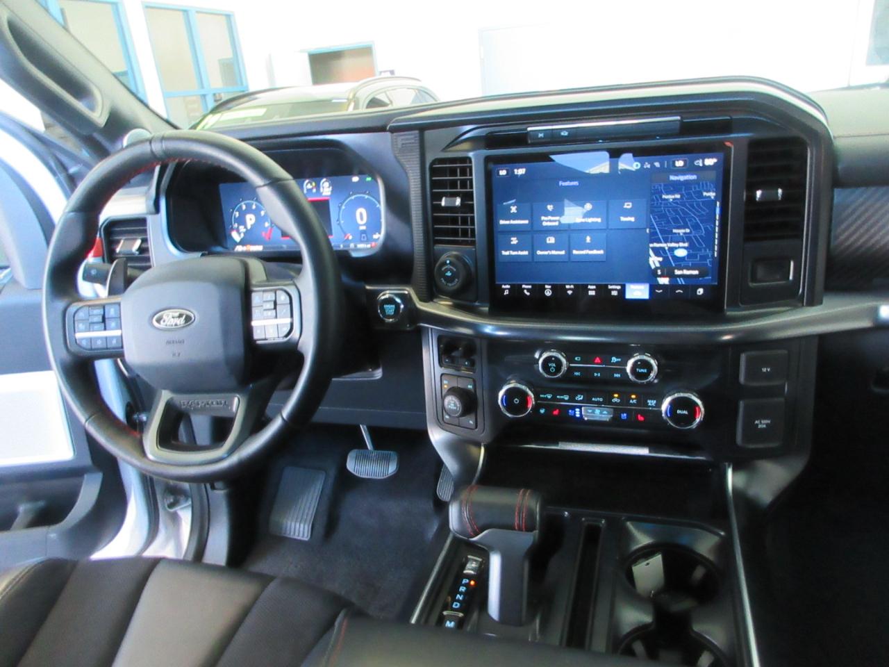 Ford F-150  2025