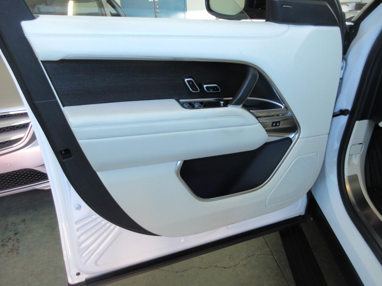 Land Rover Range Rover  2023