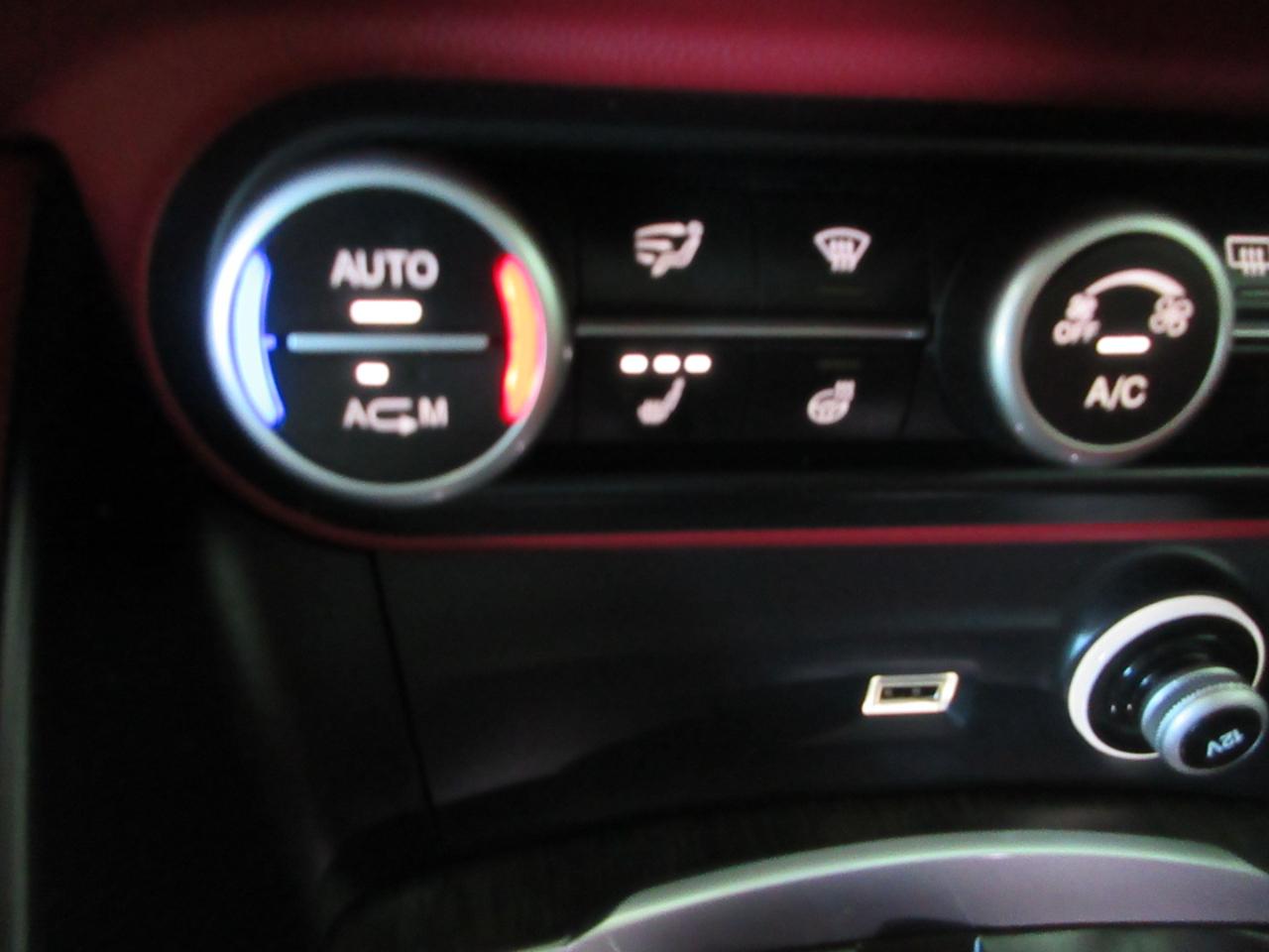 Alfa Romeo Stelvio  2019