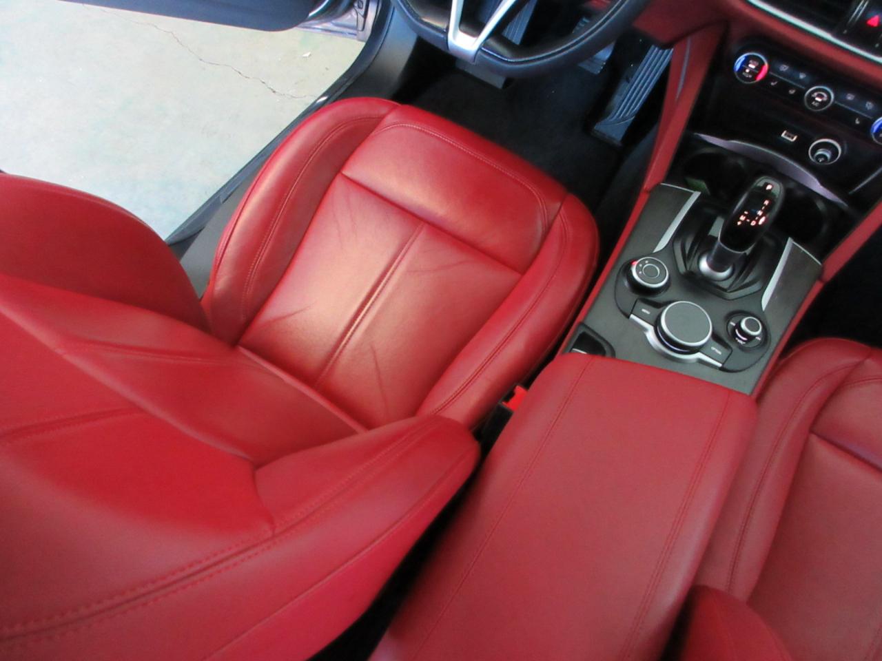 Alfa Romeo Stelvio  2019