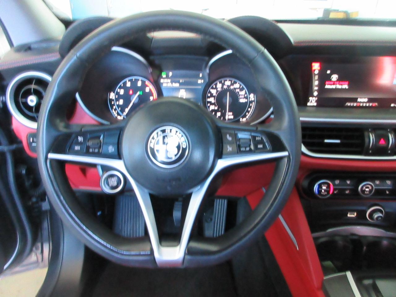 Alfa Romeo Stelvio  2019