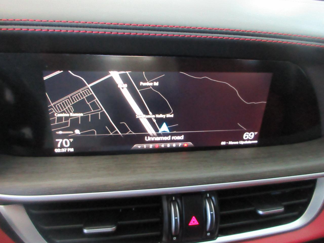 Alfa Romeo Stelvio  2019