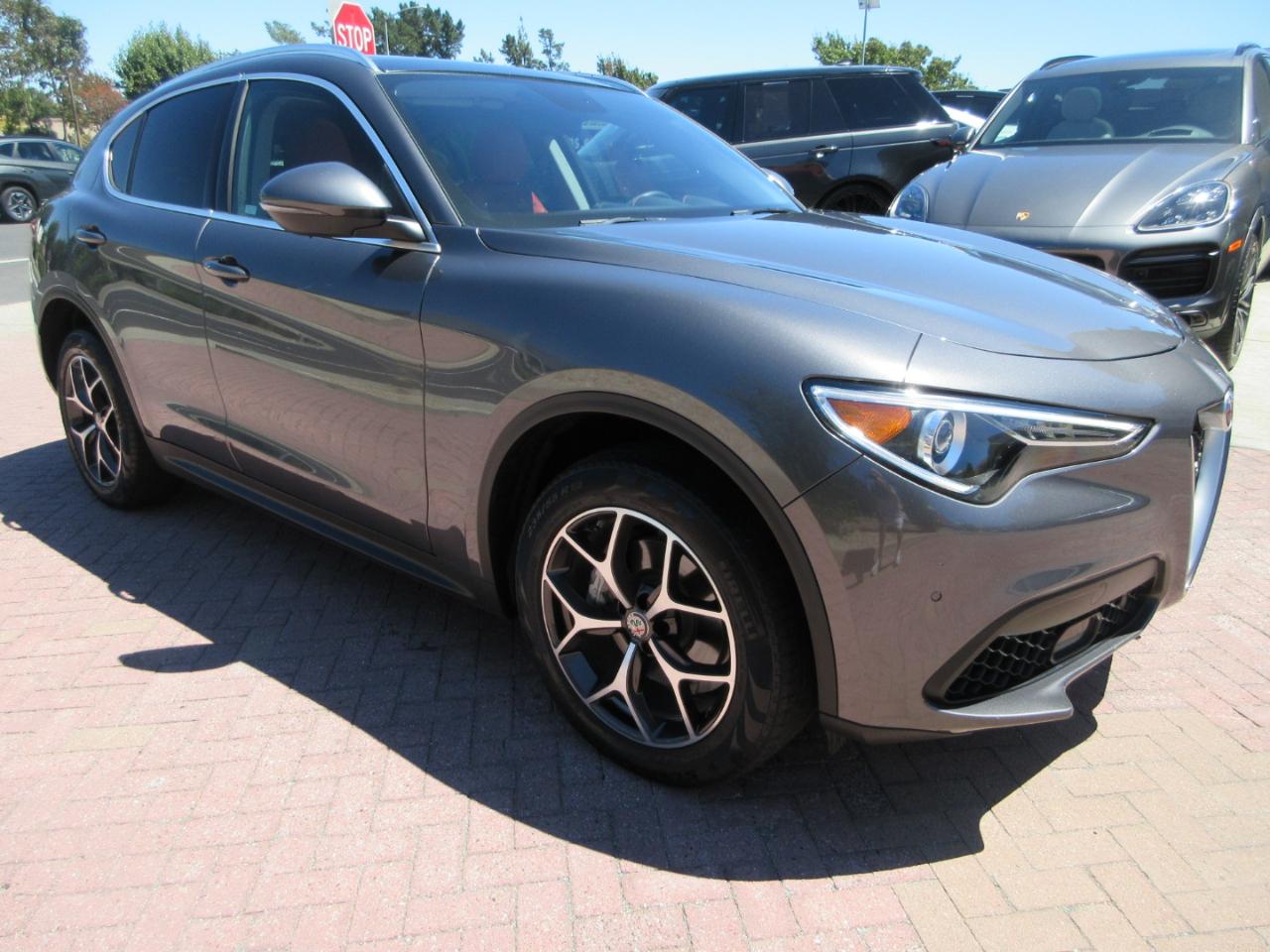 Alfa Romeo Stelvio  2019