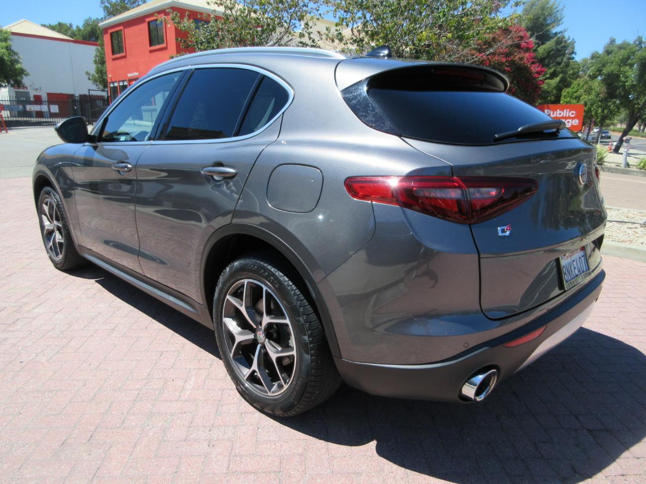 Alfa Romeo Stelvio  2019
