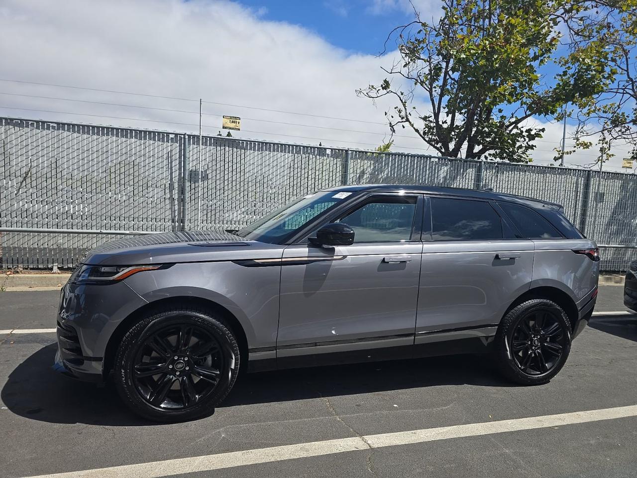 2023 Land Rover Range Rover Velar P340 R-Dynamic S
