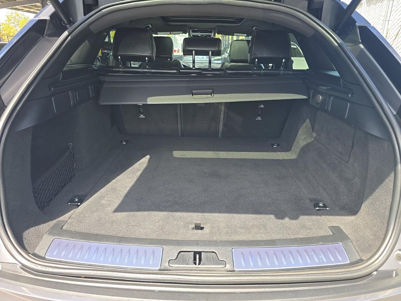 Land Rover Range Rover Velar P340 R-Dynamic S 2023