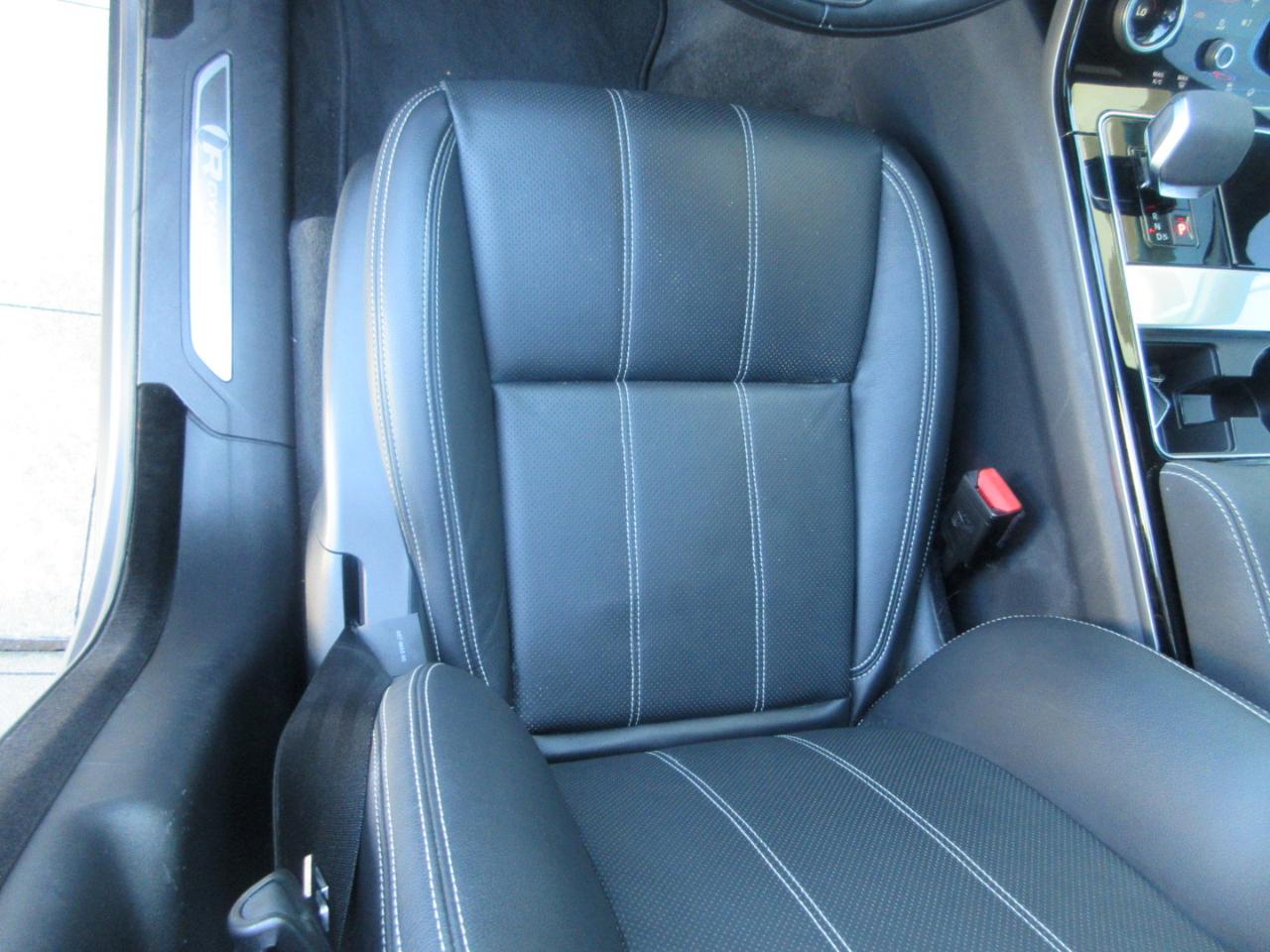 Land Rover Range Rover Velar  2023
