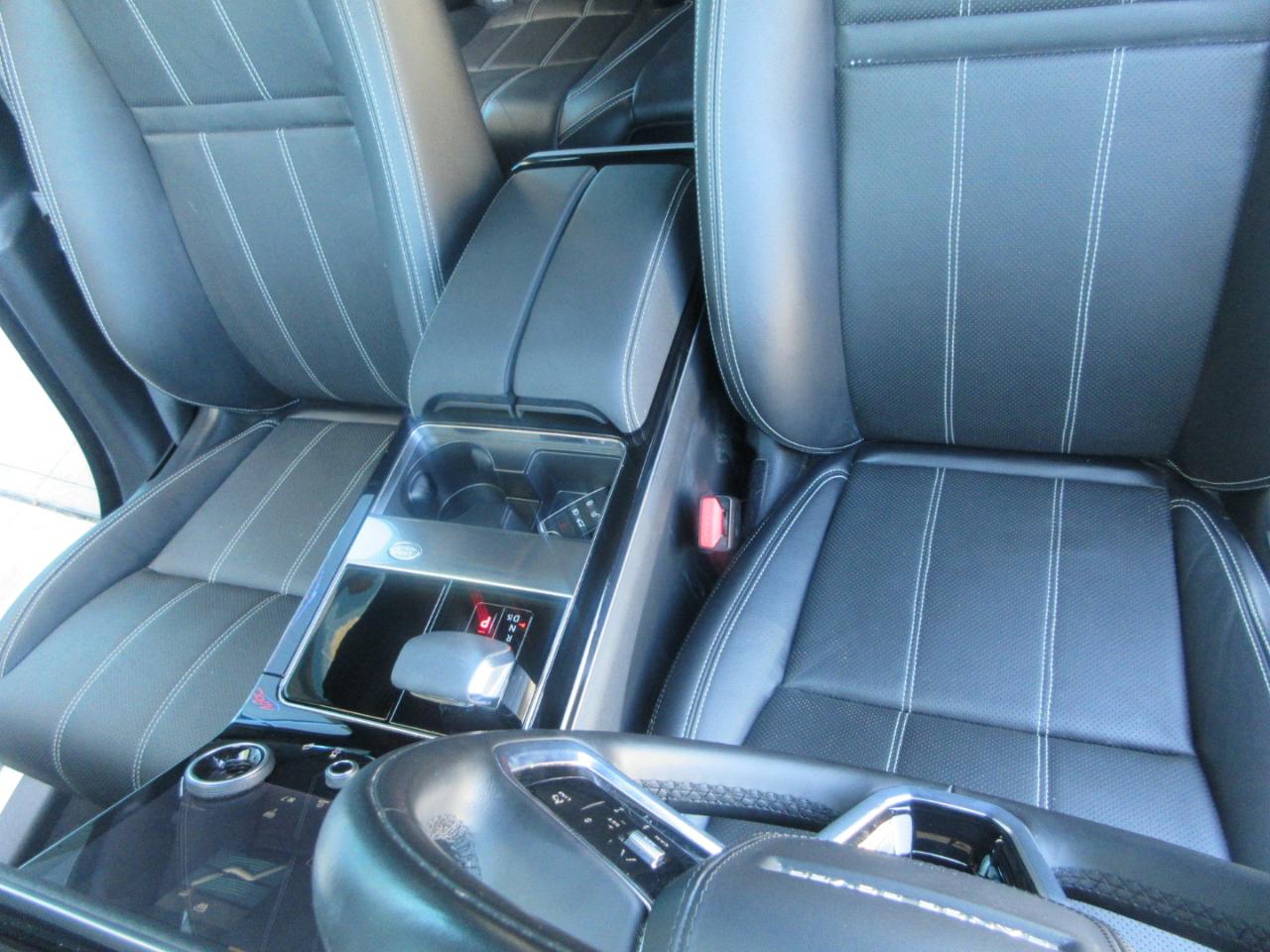 Land Rover Range Rover Velar  2023