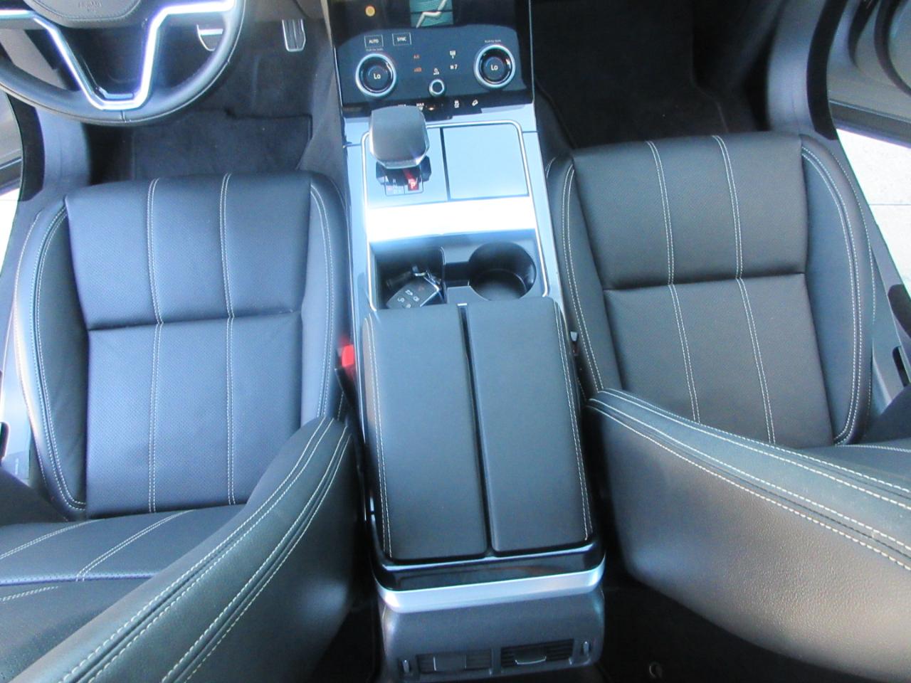 Land Rover Range Rover Velar  2023