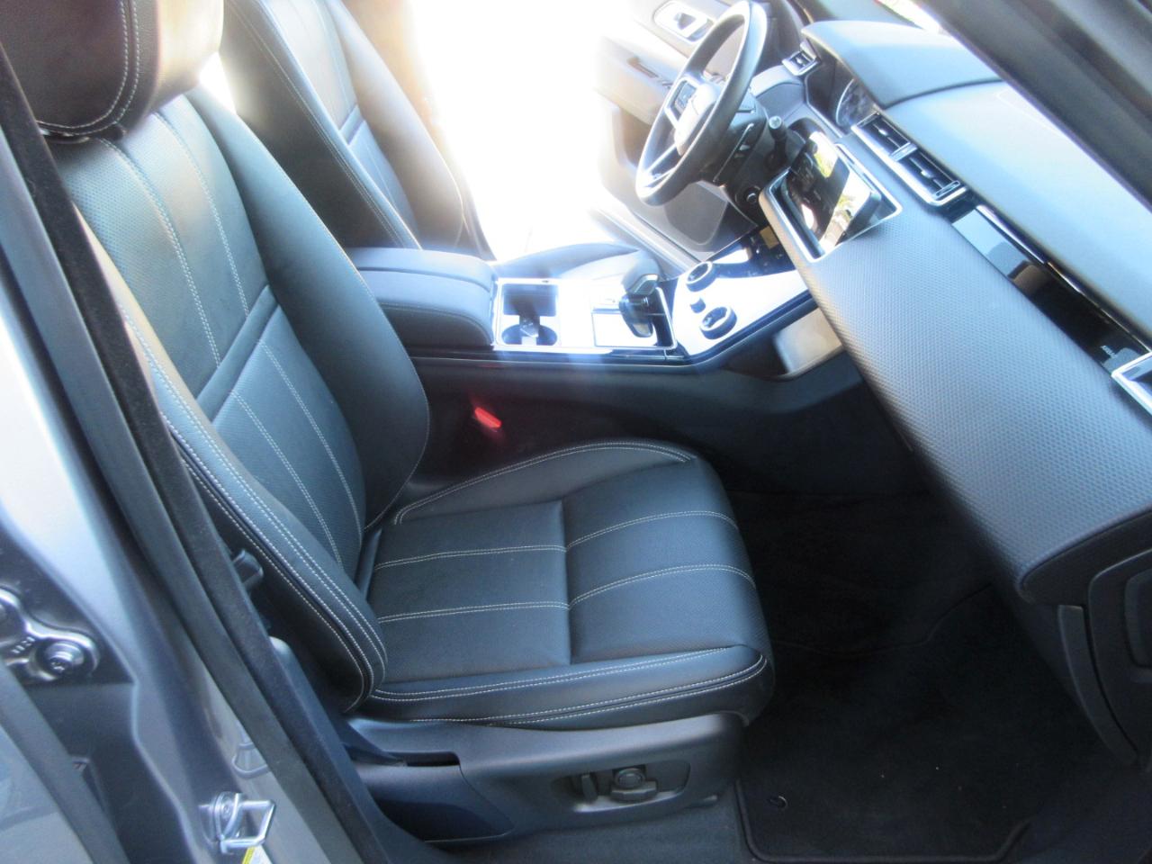 Land Rover Range Rover Velar  2023