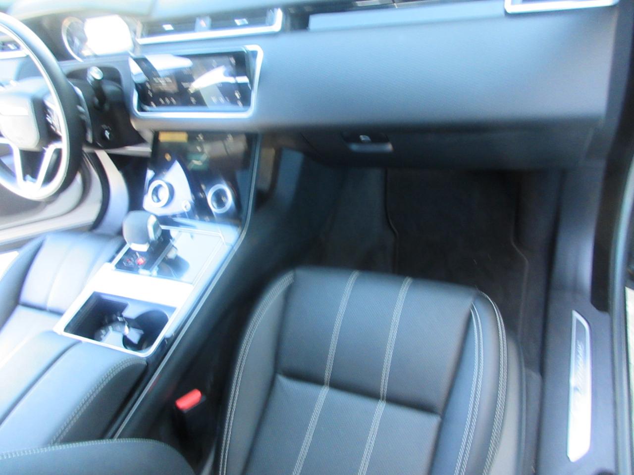 Land Rover Range Rover Velar  2023