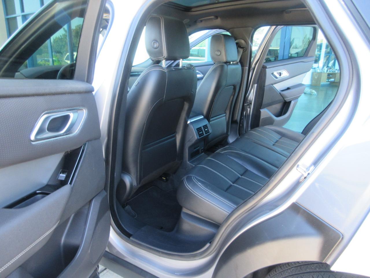 Land Rover Range Rover Velar  2023
