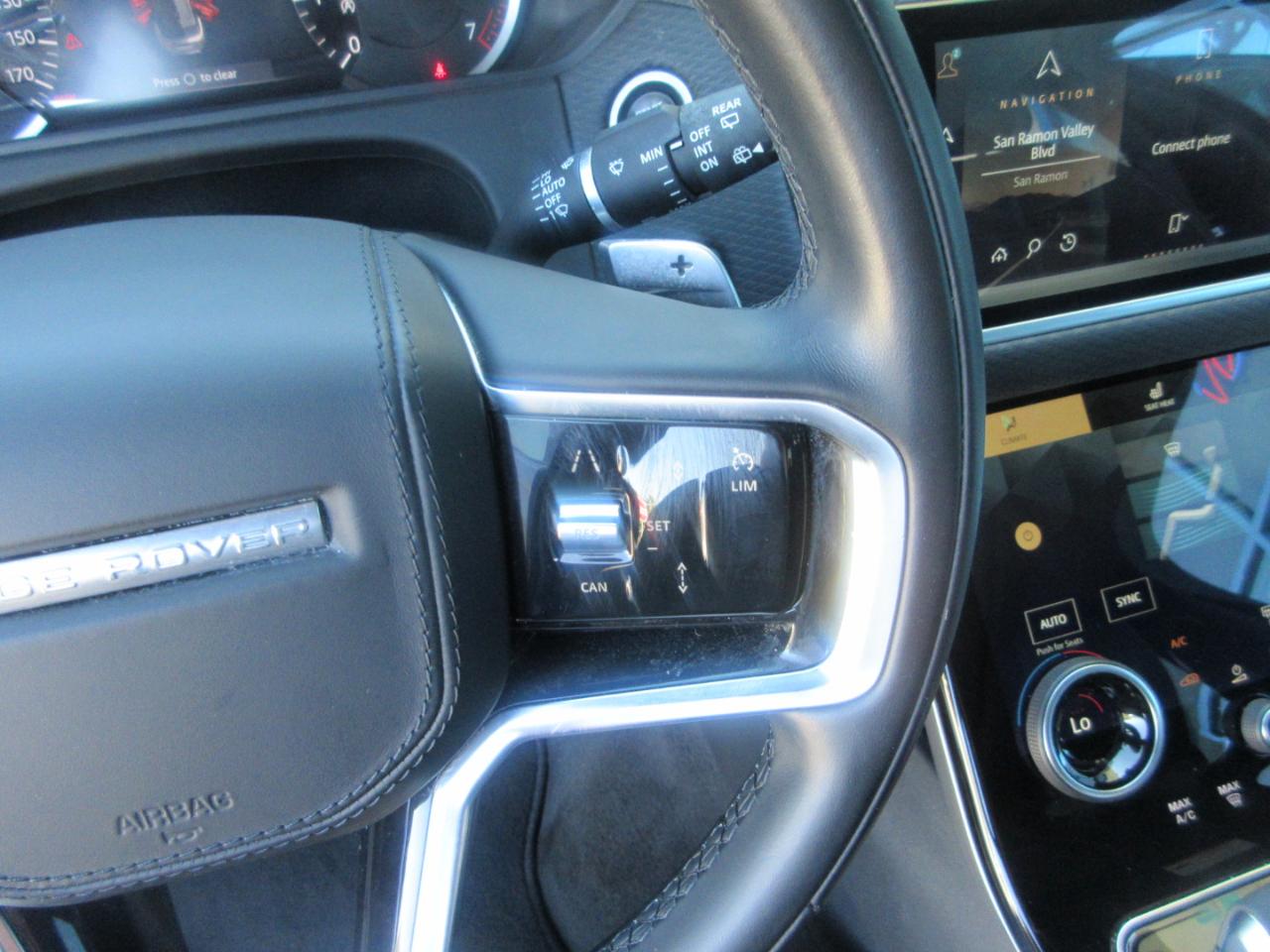 Land Rover Range Rover Velar  2023